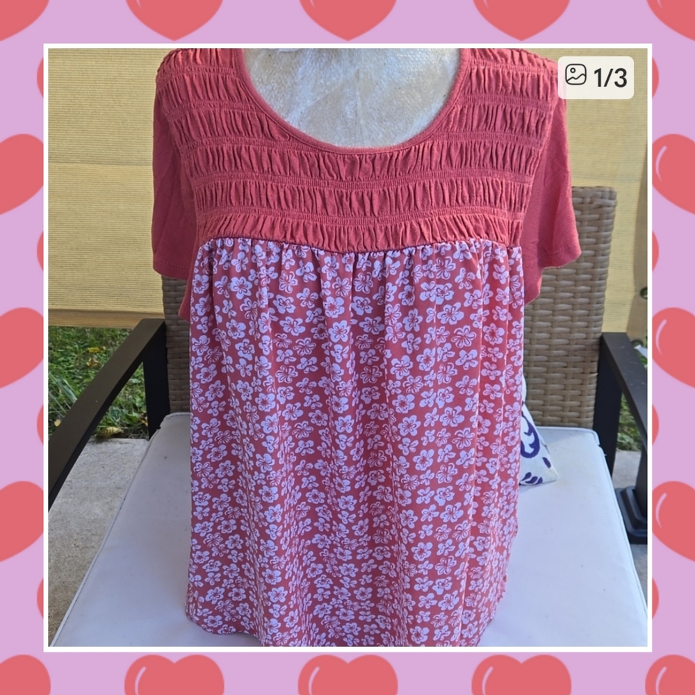SO Coral Smocked Yoke Floral Short-Sleeve Tunic